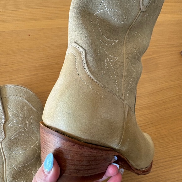 Tevovas Ivory Goat Sadie size 7 B Limited Edition - Picture 16 of 16